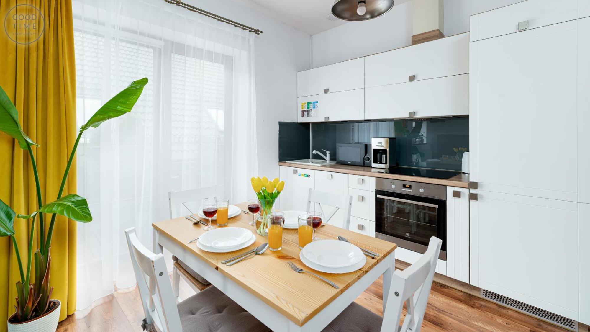 Apartamenty Kora Cieplice เยเลเนียกูรา ภายนอก รูปภาพ